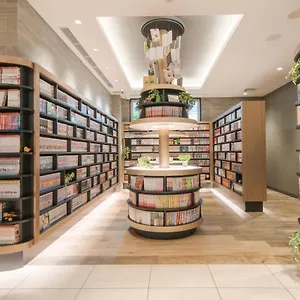 Quintessa Shinsaibashi Comic & Books Ōsaka
